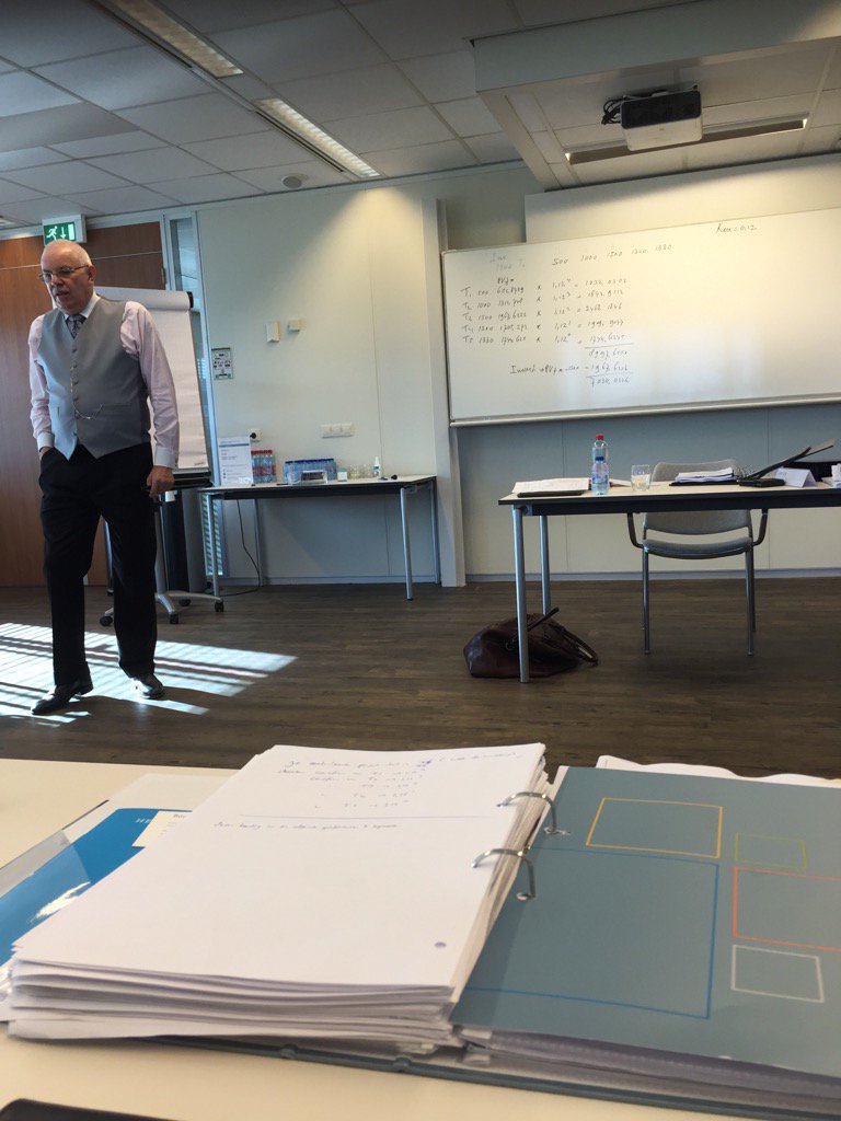 KoopsRob's tweet image. Weer een dag #Business Valuation met #Jan Vis aan Erasmus universiteit