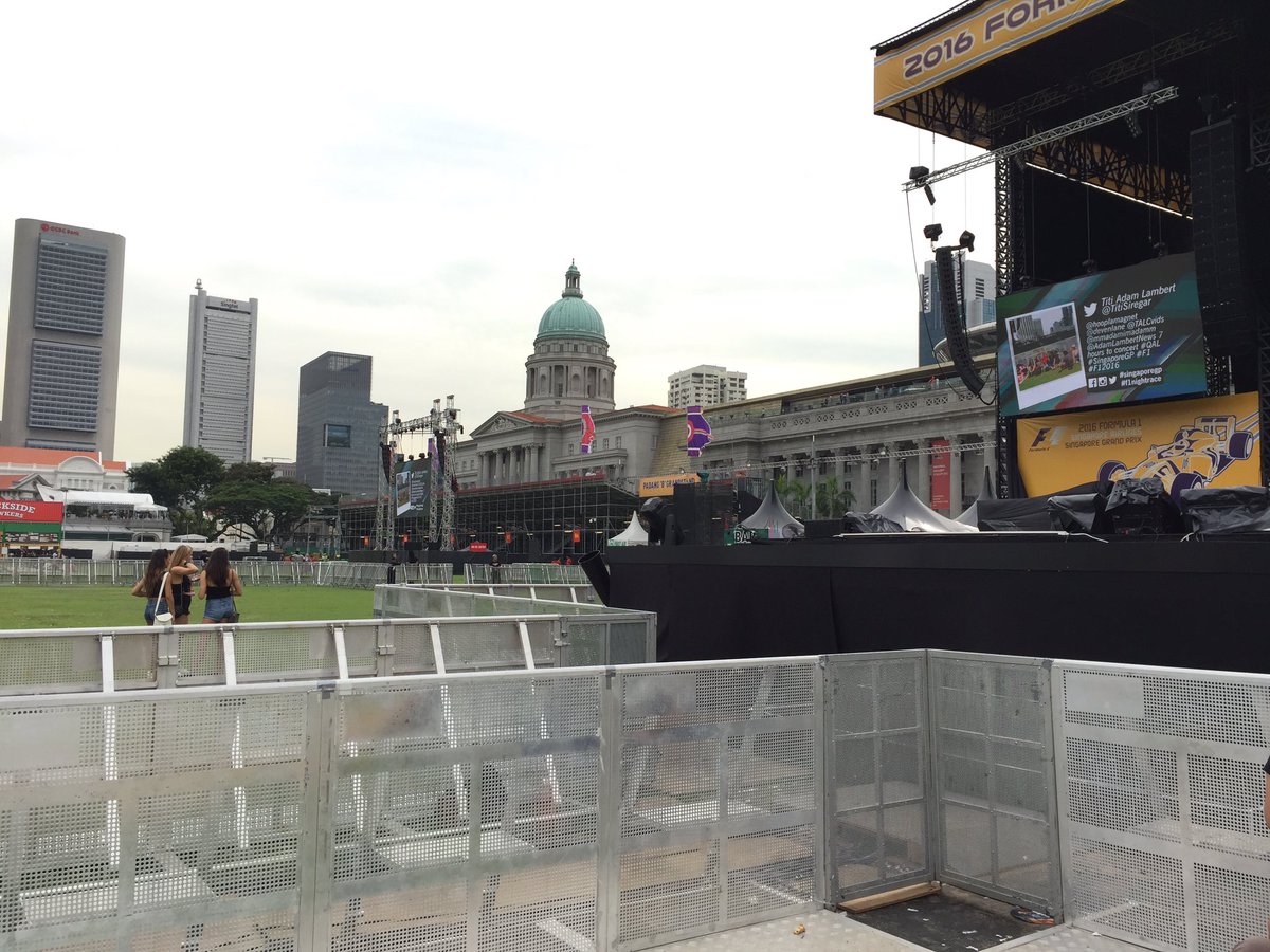 AdamLambertSG's tweet photo. Concert venue pics at the Padang Stage! Cant wait for the show tonight! πΈπ¬π #SingaporeGP #Sgpconcert #F1NightRace https://t.co/KgOMUA4b0e