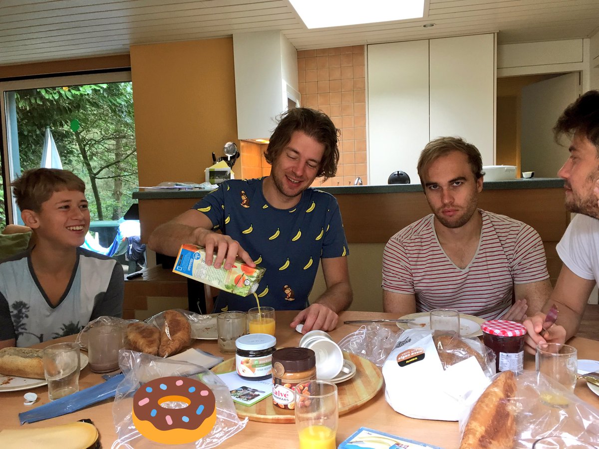 matijn's tweet photo. #centerparty https://t.co/n3qUGgzS73