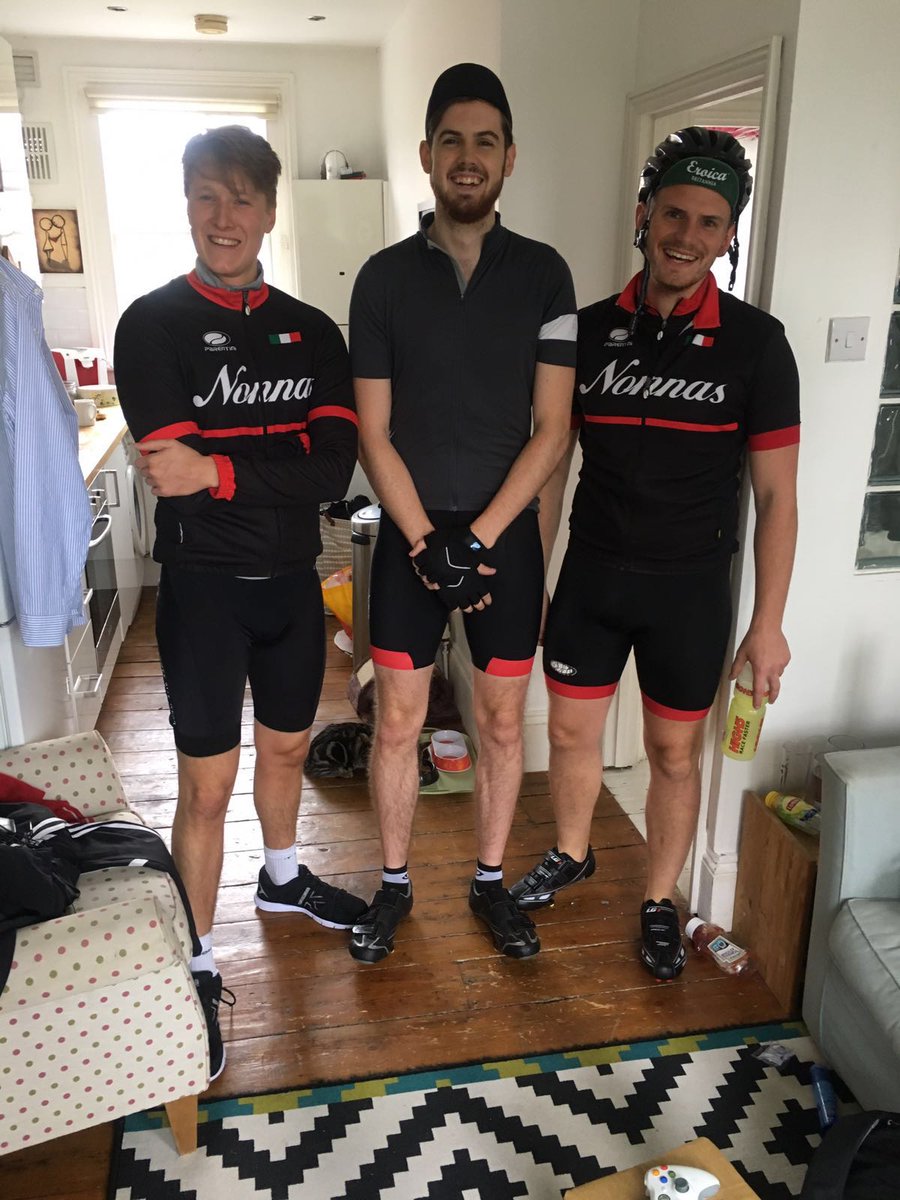 charliegriff121's tweet photo. @GianBohan @NonnasCucina @EroicaBritannia  @LaSquadraTeam London chapter https://t.co/jhtf7mhFxC