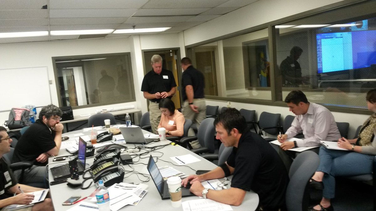 PhilaOEM's tweet photo. #OpSheltEx - lots of logistics to coordinate 10 no notice evac shelters -Logs Center, SimCell, and OEM warehouse! https://t.co/9N5fI0X654