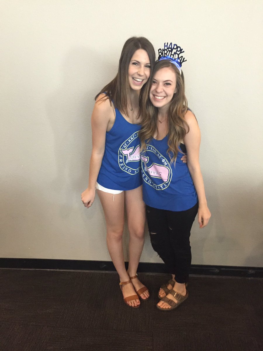Alli_FSPHA's tweet photo. We can't wait to see you all at 10 am in the north gym for DAY 2 of recruitment!! 💙💙💙@AlexGallo_FSPA https://t.co/Qg4DzA7ySB
