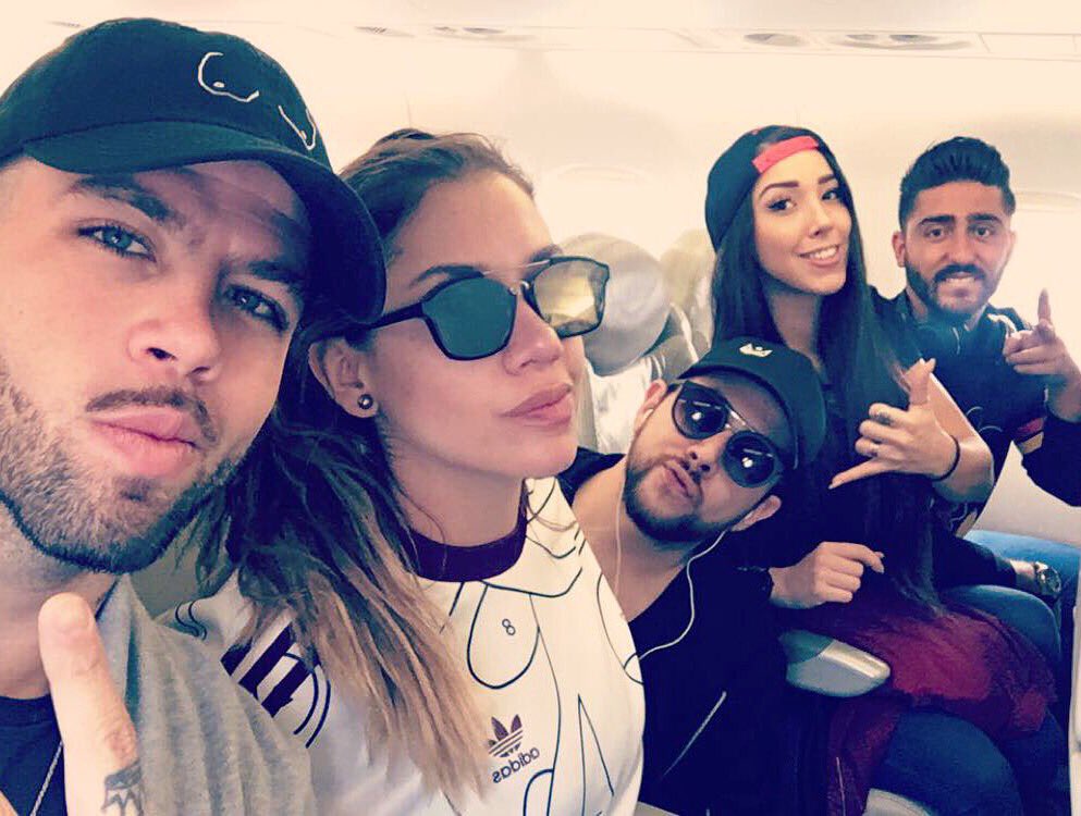 Daanikmichell's tweet photo. Se llegó el día hermosuras 🤘🏻 #Nicaragua ❤️ https://t.co/rXBJO1C4Ye