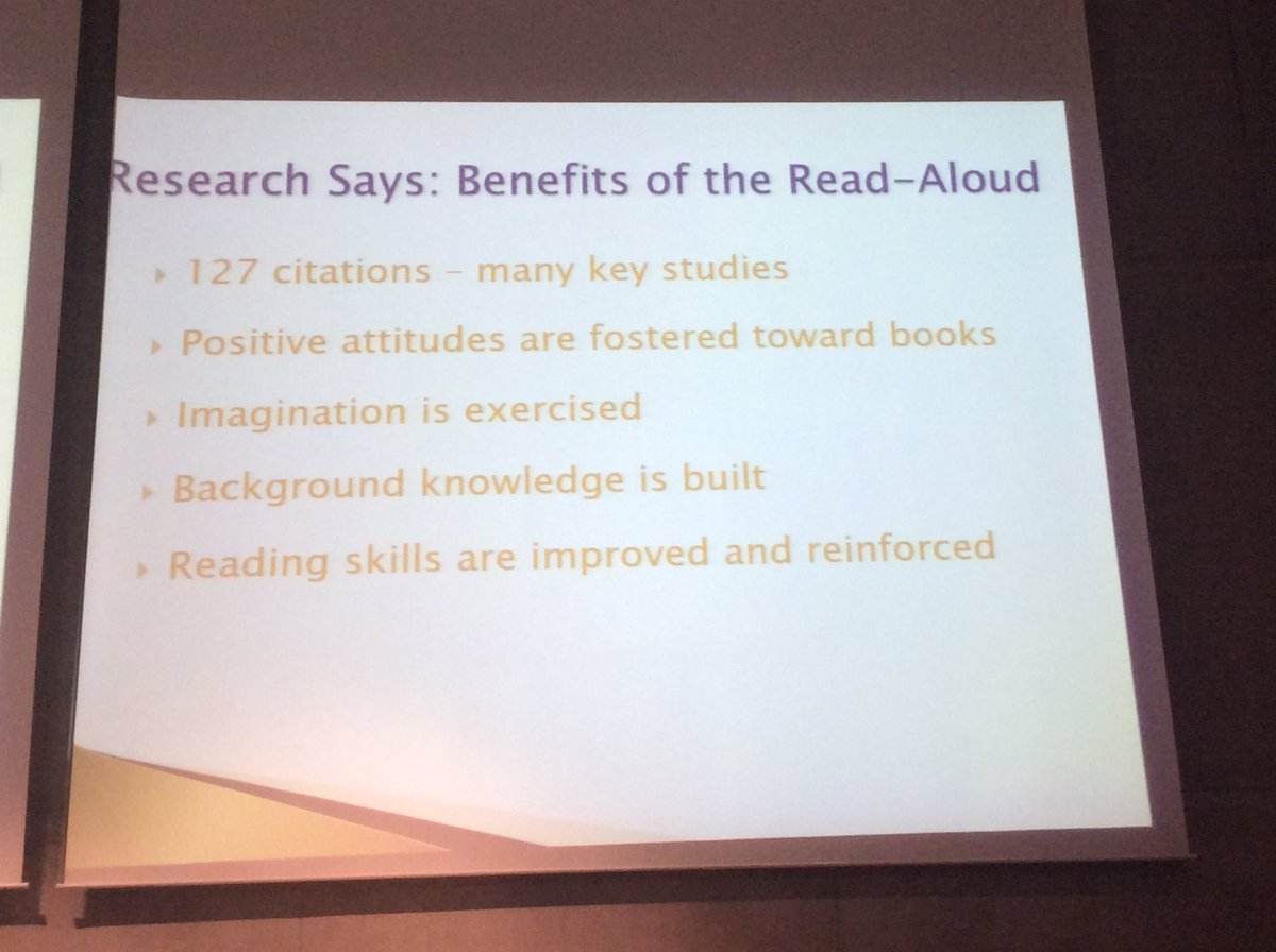 KatrnFjla's tweet image. lesum upphátt fyrir börn og unglinga #læsi16