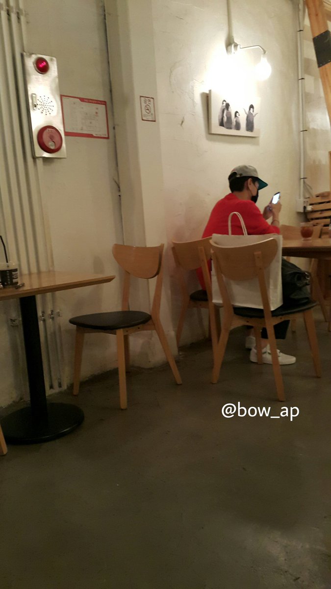 CLOUDSYESUNG_'s tweet photo. #Yesung in #mouserabbit now #예성 https://t.co/M9tEbmx4EQ ©bow_AP