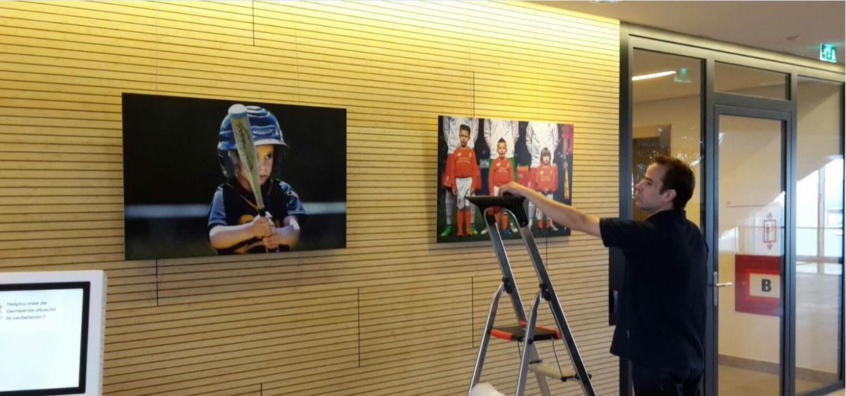 lianelockhorn's tweet photo. Vandaag start de Nationale Sportweek, met o.a. Expo @kjvdweij en lezing 21/9. #Utrecht https://t.co/cuAqXzoDH7 https://t.co/WrxecZ7pYp