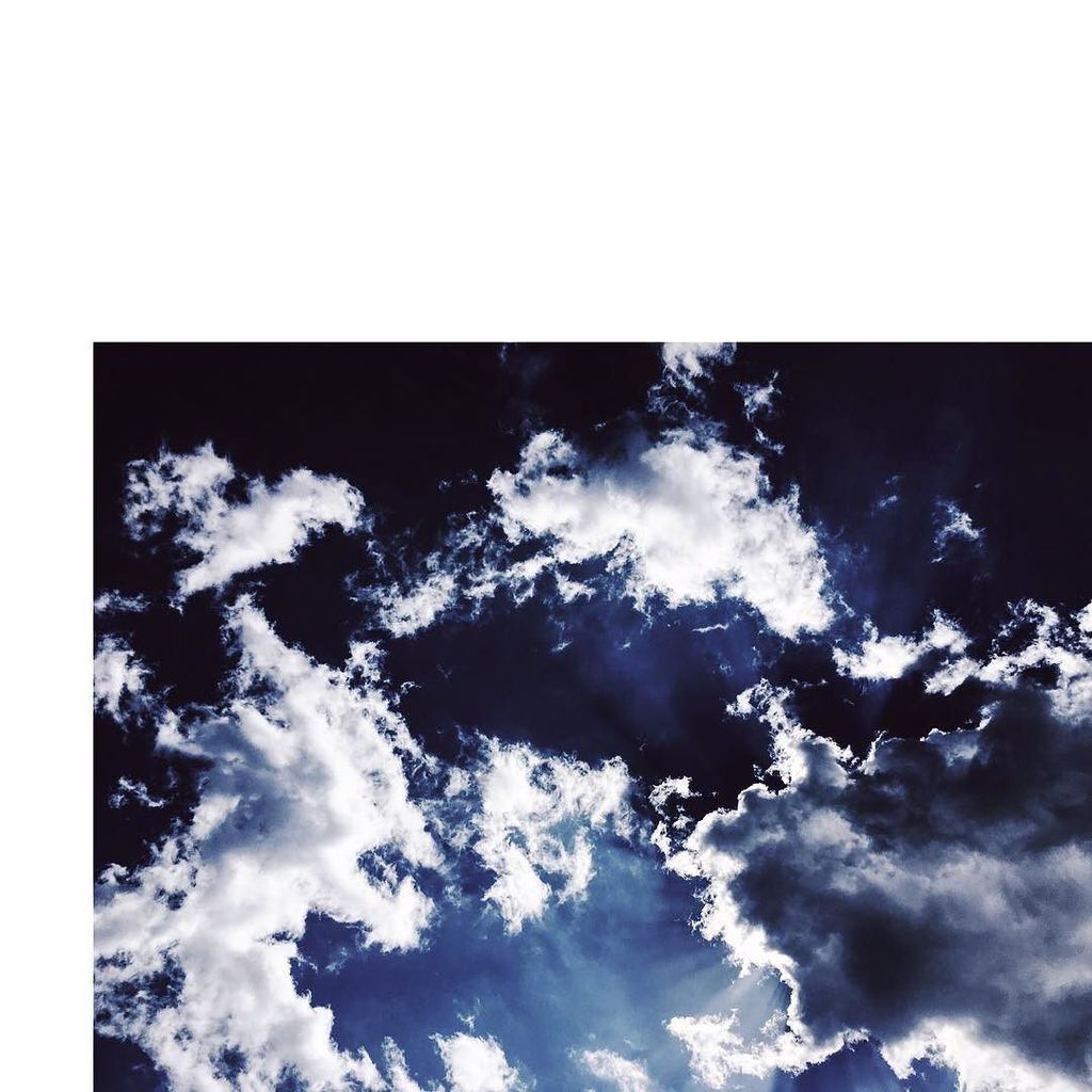 bettinaeffe's tweet photo. 🌊 cielomare. https://t.co/8eOx63hfP1 https://t.co/5R4JAlkNJU