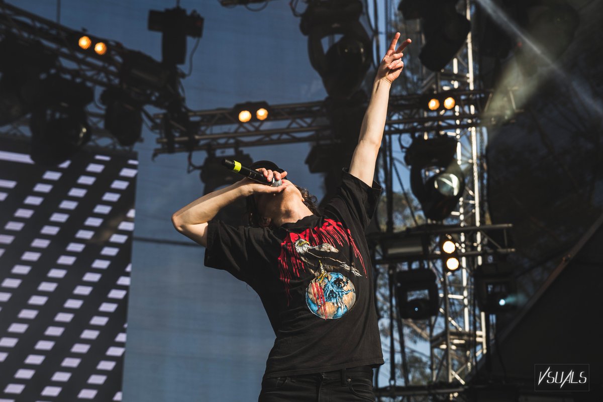 _vsuals's tweet photo. @alldaychubbyboy at @MMVAFestival last weekend!
#Allday #StartupCult #AlldayChubbyBoy https://t.co/fSyFEM3wIT
