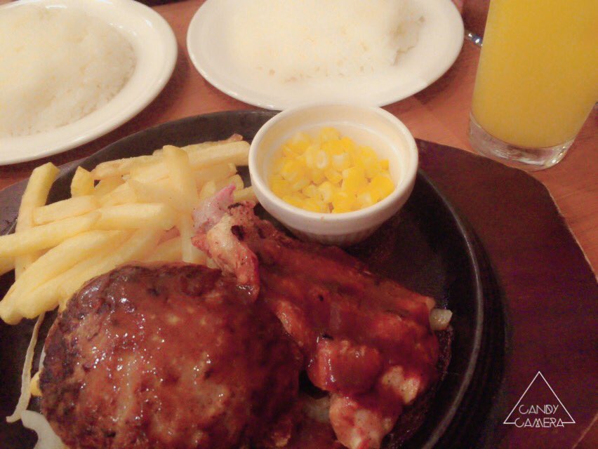 yn3201's tweet photo. さいきん食べてばっか痩せよ🙃🙉🙃 https://t.co/POg2zejqmK
