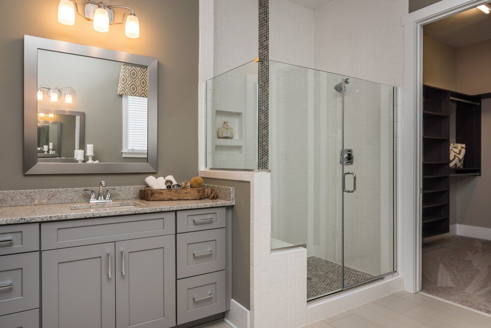 5401north's tweet photo. What details do you add to the #bathroom to make guests feel at #home? #Raleigh https://t.co/ydSDgNg1Vj https://t.co/YOj8diqFHO