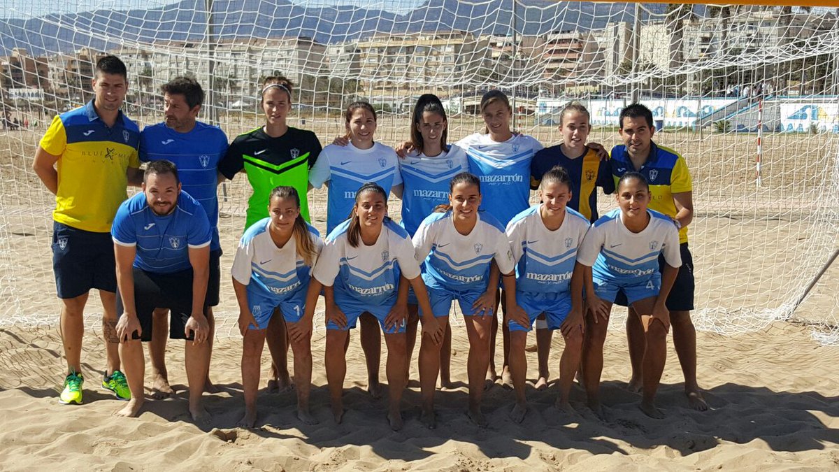 ⚽️🌴 | El <a href="/BalaBeachSoccer/">C.D Bala Azul FP</a> fem, CAMPEÓN de #CopaRFEF de f.playa, gana 4-2 al CD Higicontrol. ¡PLENO de VICTORIAS! ¡🙌!