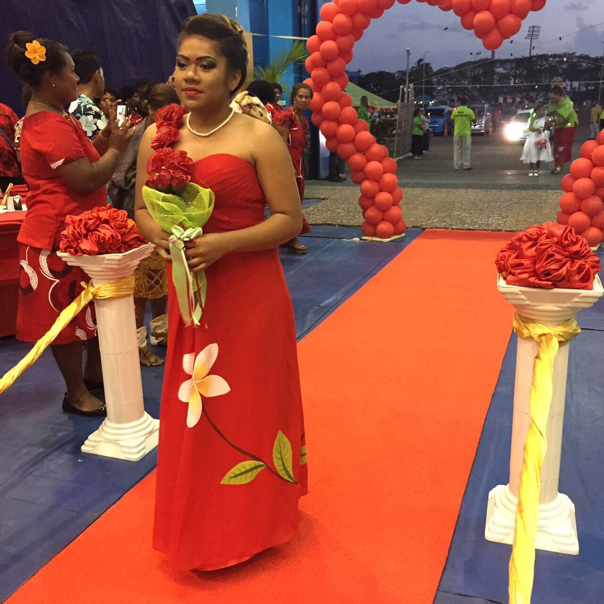 souls2Jesus's tweet photo. Bride with Bridesmaids #BLESSING #JESUS #Halleluyah #NCF #Fijian #islanders #Pacific #JesusIsOurSOURCE #NCF #FIJI https://t.co/uLyg9JilHn