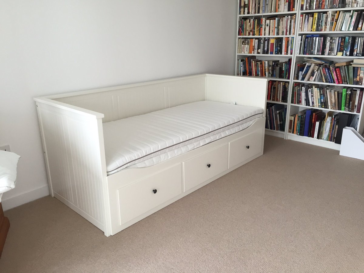 Justflatpack's tweet photo. #Flatpack assembly in #Stratford. #ikeaflatpackassemblycompany london #bestflatpackassemblers #flatpackfurniture https://t.co/tV1hPDOA1f