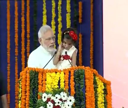 BJP Uttarakhand (@bjputtarakhand) on Twitter photo рдпреЗ рд╣реЗ рд╕рдЪреНрдЪреЗ #рдкреНрд░рдШрд╛рдирд╕реЗрд╡рдХ рджреЗрд╢ рдХреЗ рдкреНрд░рдзрд╛рдирдордВрддреНрд░реА рд╢реНрд░реА <a href="/narendramodi/">Narendra Modi</a> рдРрд╕рд╛ рдХрднреА рдирд╣реА рджреЗрдЦрд╛.. youtu.be/E8KdzkmNbqA рдпреЗ рд╣реЗ рд╕рдЪреНрдЪреЗ #рдкреНрд░рдШрд╛рдирд╕реЗрд╡рдХ рджреЗрд╢ рдХреЗ рдкреНрд░рдзрд╛рдирдордВрддреНрд░реА рд╢реНрд░реА <a href="/narendramodi/">Narendra Modi</a> рдРрд╕рд╛ рдХрднреА рдирд╣реА рджреЗрдЦрд╛.. youtu.be/E8KdzkmNbqA