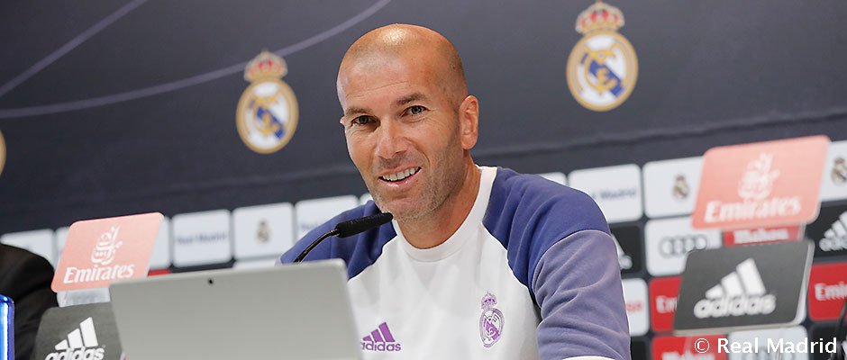 realmadrid's tweet image. ☝️🎙📝 #RMCity
Zidane: "Tengo una gran plantilla y vamos a necesitar a todos los jugadores”
👉 bit.ly/ZZ_RPrensaESP