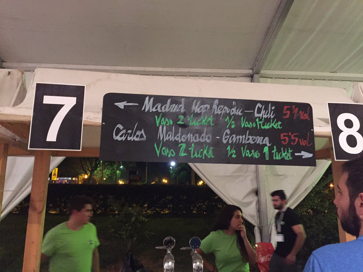 Talabeerfest's tweet photo. Cervezones #talabeer @douglas @ZetaBeer @mosieurgordo @freak @LANJUBCervesa @NaparBcn @CervezasMadriz @carlosmchef3 https://t.co/IQDGue26qd