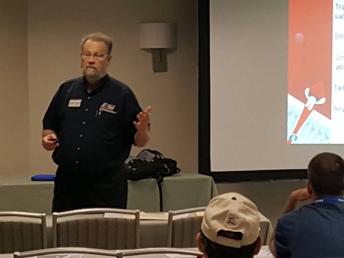 Motor_Age's tweet image. Day 2 of the #CANConference! Maylan Newton helps shop owners successfully compete in a changing market.