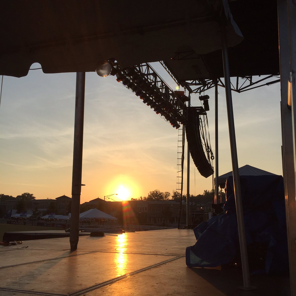 The sun rises on a beautiful concert day! Ready for a show in Buford. <a href="/ChaseRiceMusic/">Chase Rice</a> <a href="/runawayjune/">Runaway June</a> <a href="/MaryKateFarmer/">Mary Kate Farmer</a>