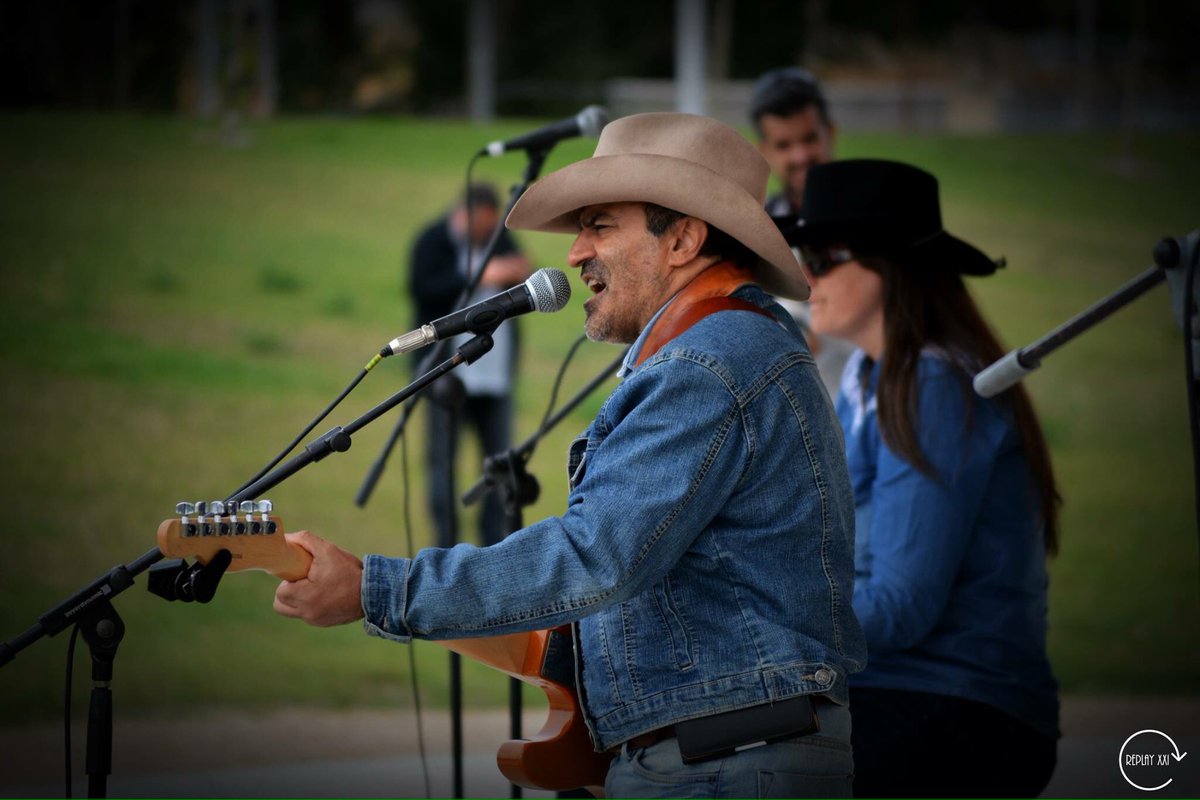 ChisumCattleCo's tweet photo. Some pics by #ReplayXXI from #CountrySoul in #Ávila #CountryMusic https://t.co/KgaKbqA9N1