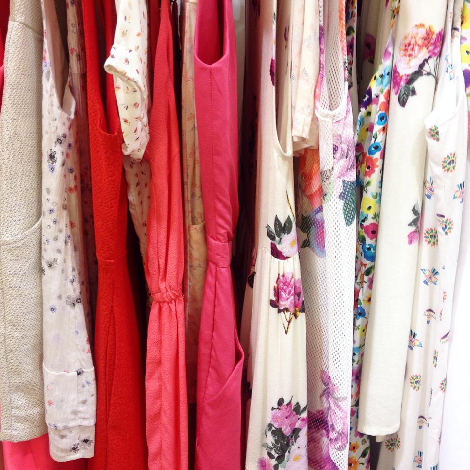 WanderingM's tweet photo. WE ARE ON SALE STARTING TODAY @boxpark #minkpink #cozete #modstrom https://t.co/GNtOe3SYTR