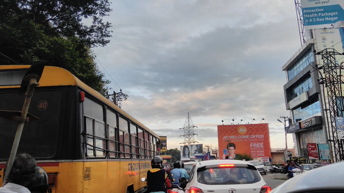 rsamala's tweet photo. . traffic Havoc #hyderbad  today https://t.co/Ka1Hzxz0yM