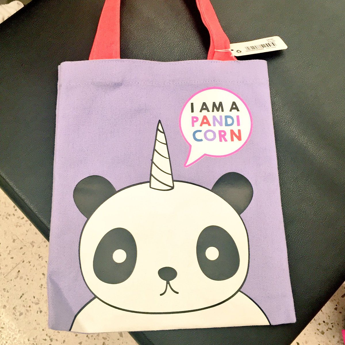 yada_events's tweet image. We found the very best tote bags for you @cranberrypanda ! You&apos;re Welcome ;) #shopping #teamyada #pandacorn #UNICORN