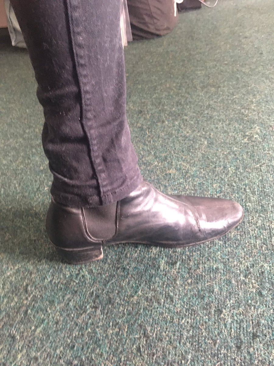 Conor_Lumsden's tweet photo. You vs the guy she tells you not to worry about https://t.co/ghMF1196BH
