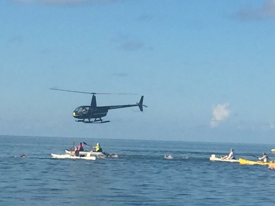 BocaTri1's tweet photo. And they're off. To the lighthouse and back 🏊🚣‍♀️ #openwaterswimming #floridakeys #islamorada https://t.co/nYM7VtYZi6