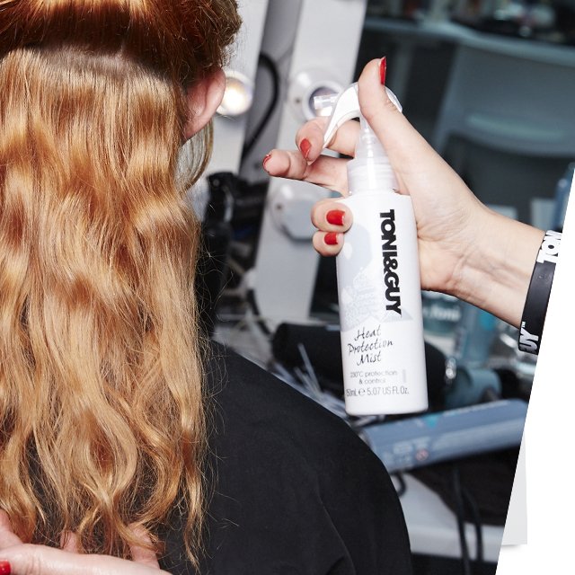Styling in action #backstage at last night's <a href="/HappyAshleyland/">:)</a> show #ProjectDeClone #Toniandguyproducts