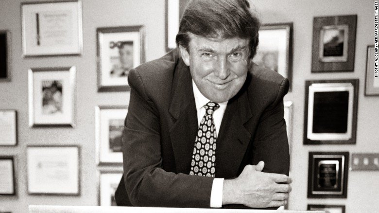 CNN's tweet photo. The small business owners Donald Trump never paid in full https://t.co/fa4u8wDtj8 https://t.co/H0ii4MLXdb