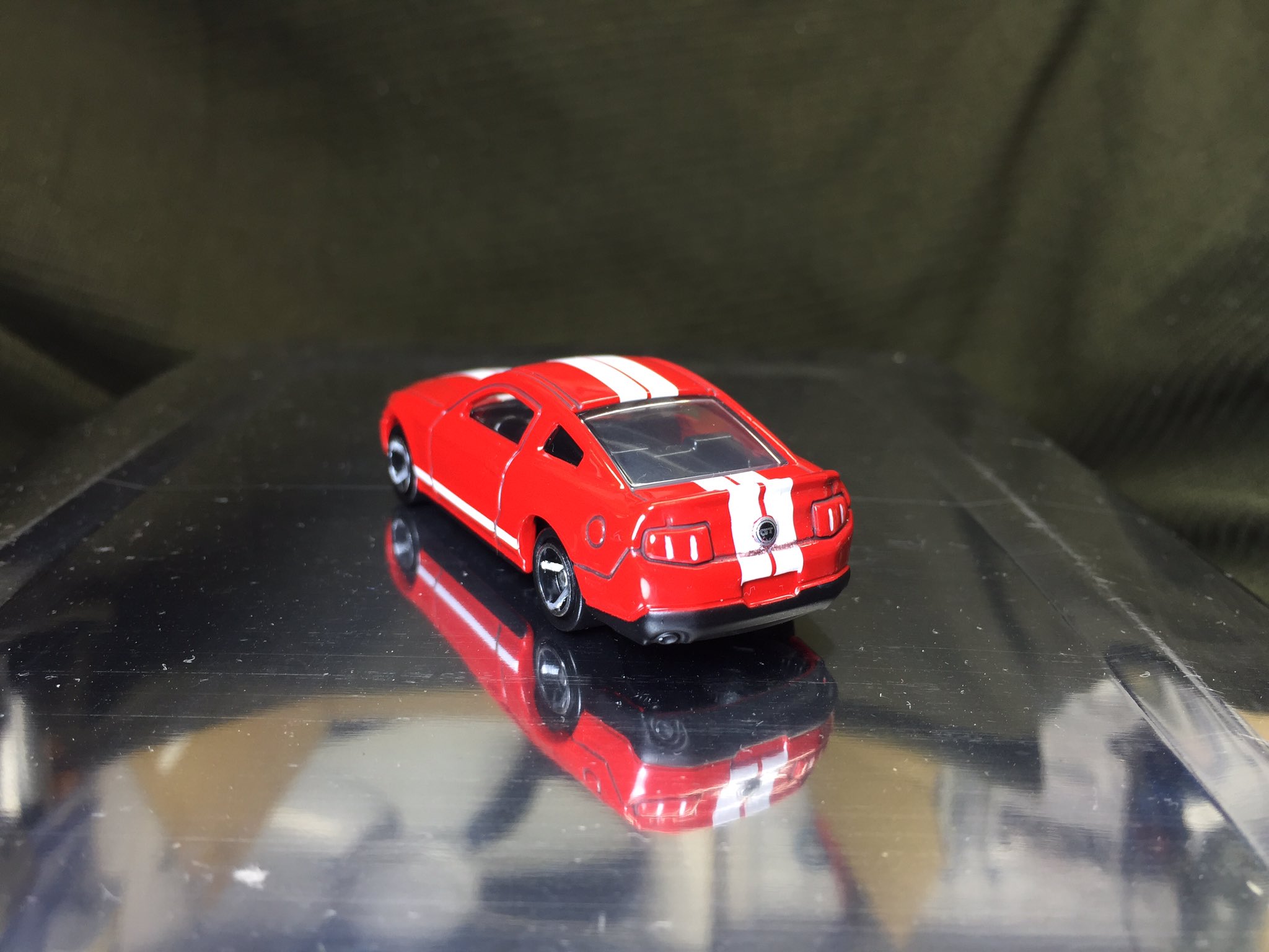 バドゆ 依頼で トミカのマスタングを改造なしの塗装のみでシェルビーgt500っぽくしました 名探偵コナンの赤井秀一の愛車 ラインはハセガワフィニッシュシートにて ライト角目 丸目 フロントリップ グリル ホイールを塗装 スミ バドゆ 依頼で トミカのマスタングを改造なしの塗装のみでシェルビーgt500っぽくしました 名探偵コナンの赤井秀一の愛車 ラインはハセガワフィニッシュシートにて ライト角目 丸目 フロントリップ グリル ホイールを塗装 スミ