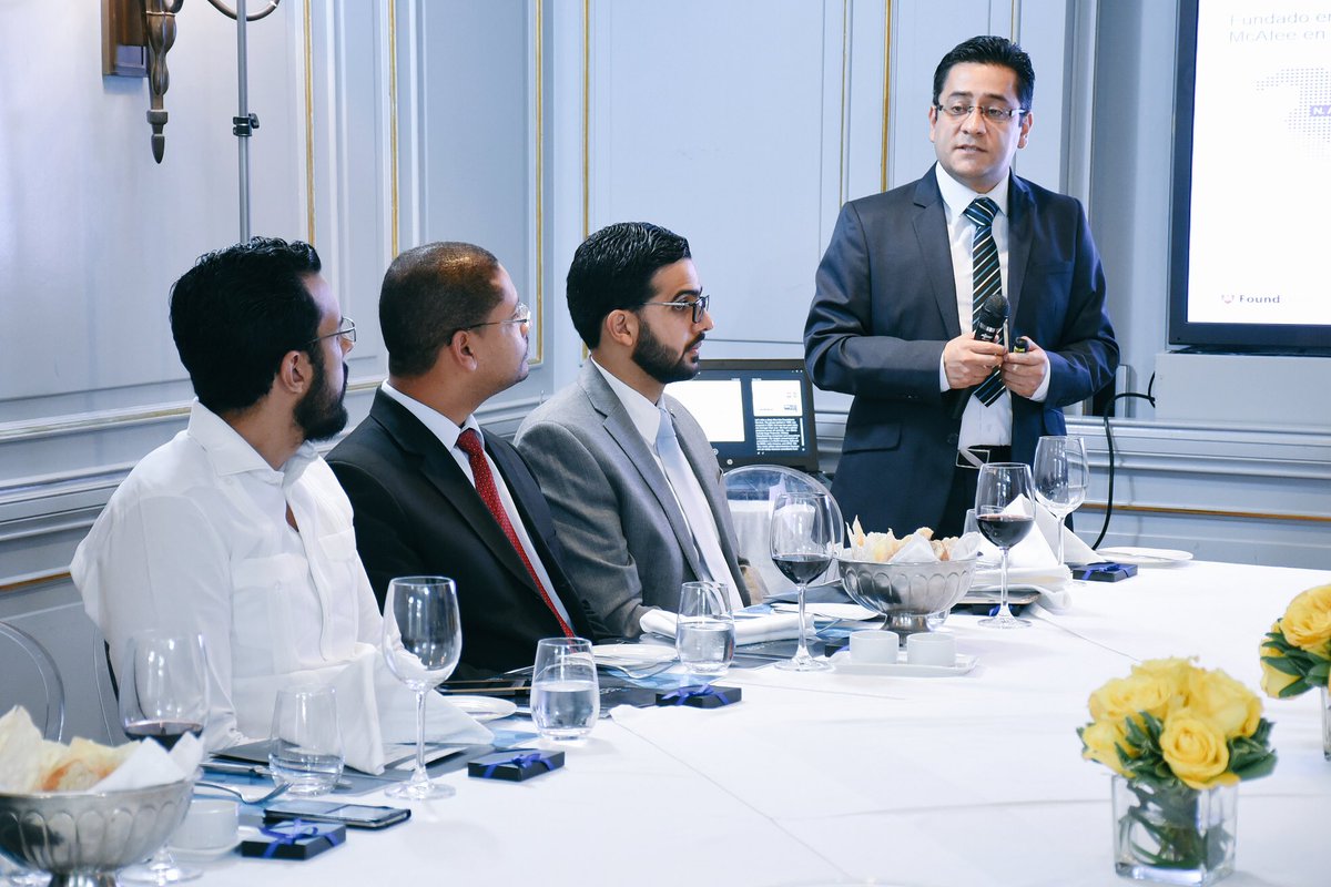 LAPSEU's tweet photo. Retweeted Hector Diaz (@HectorDi4z):

Gracias a todos por asistir al primer conversatorio ejecutivo sobre #ciberse… https://t.co/3oHvTsLa8i