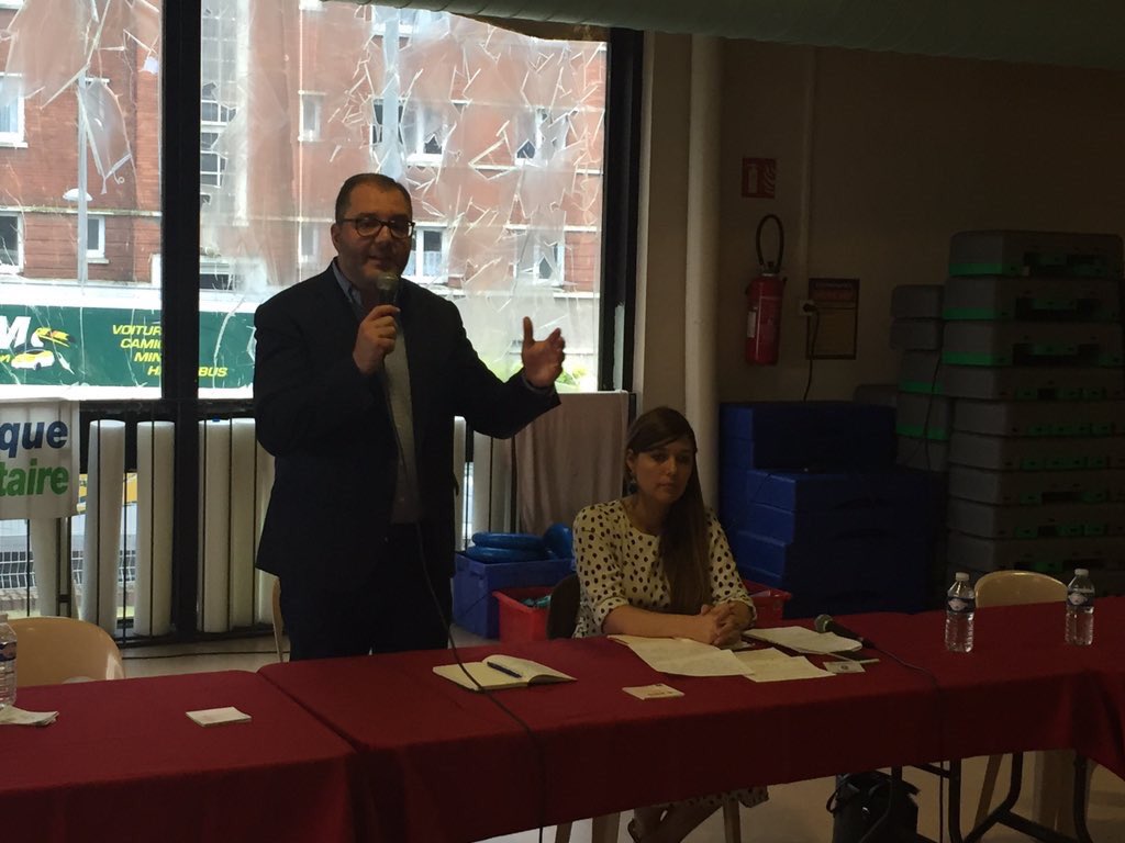 RachidTemal's tweet photo. Merci aux participants atelier #Primaires #UEngagement à #Lomme avec @fred_masson @partisocialiste @Alliance_Pop https://t.co/wIHXOdT7LZ