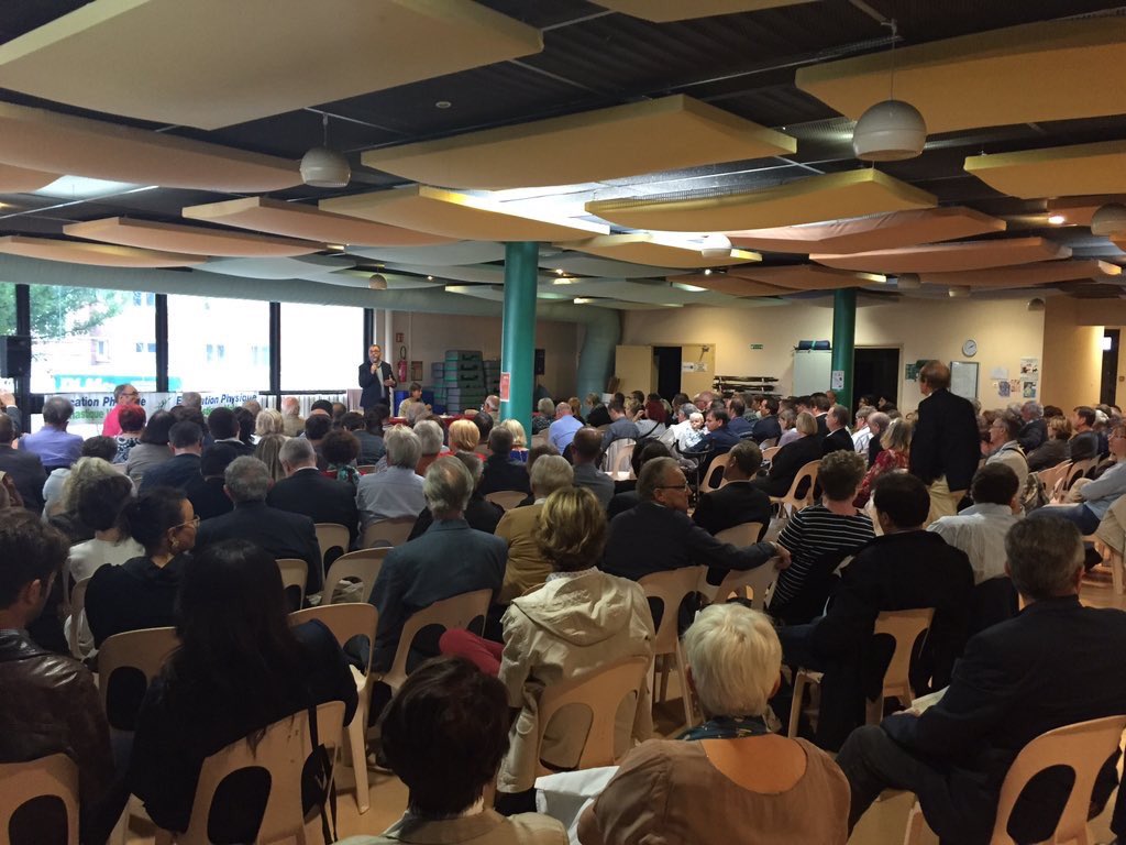 RachidTemal's tweet photo. Merci aux participants atelier #Primaires #UEngagement à #Lomme avec @fred_masson @partisocialiste @Alliance_Pop https://t.co/wIHXOdT7LZ