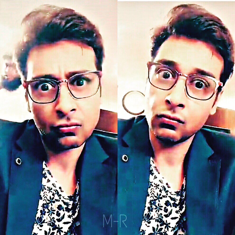 fq_fan's tweet photo. @faysalquraishi#SuperHeldBackToWork😍#HardWorkingHero👍🏻 #Expressions👌🏻ich denke so, aber nicht überzeugt🤔 #AhsasShoot https://t.co/AAKCzpuTjp