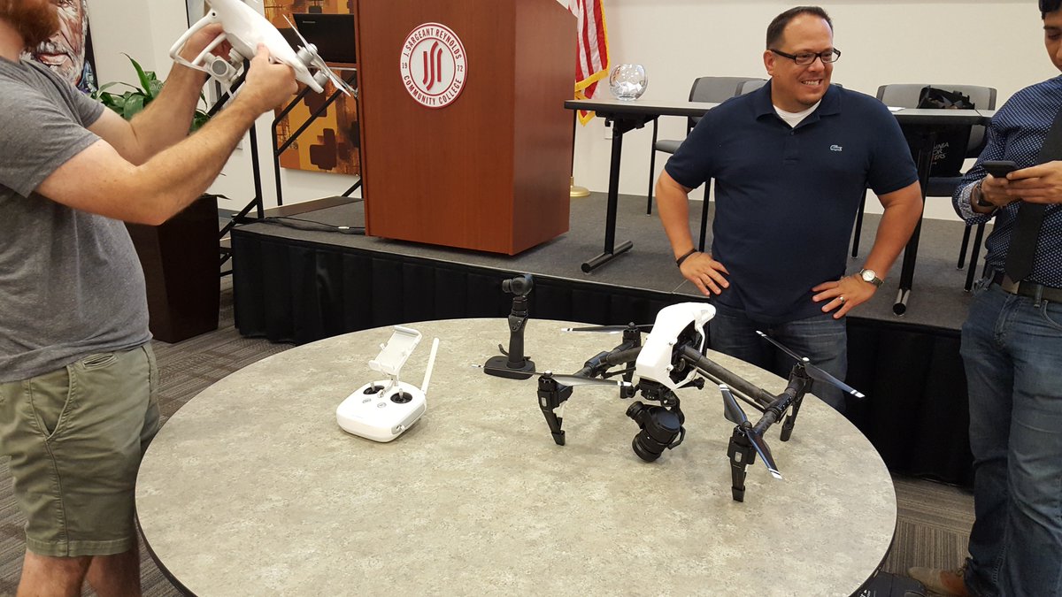 DrJameo's tweet photo. Jimmy Olivero, Aerial Consultant &amp; Drone Operator for @skycamusa kicks off @CCWATraining Drone Cinematography 101 https://t.co/nYuuvcijUE