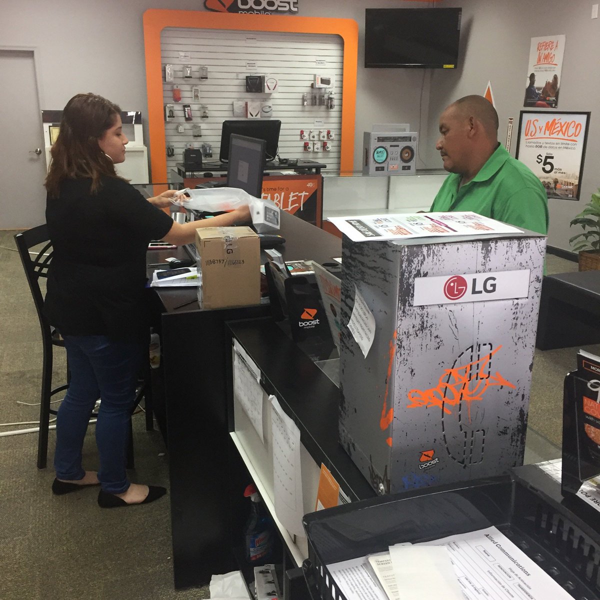 Allied  port-in from H20...Boost is thirsty for your business!  <a href="/Allin_SPG/">Bryan</a> @SPG_Josandy @sam_abuasi @spgwmd
