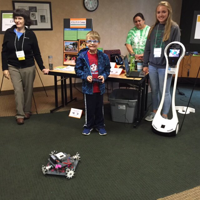 GGRobotics's tweet photo. Had an amazing time with the kids at @PACERCenter showing them our demo bots and making duct tape bow ties! #GGgive https://t.co/j2GYolkWQR
