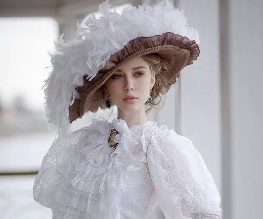 نحن لا نحتاج لـ أشخاص يتعاملون معنا بذكاء العقول .. !ولكن ما نحتاجه أشخاص .. يتعاملون معنا بنقاء القلوب