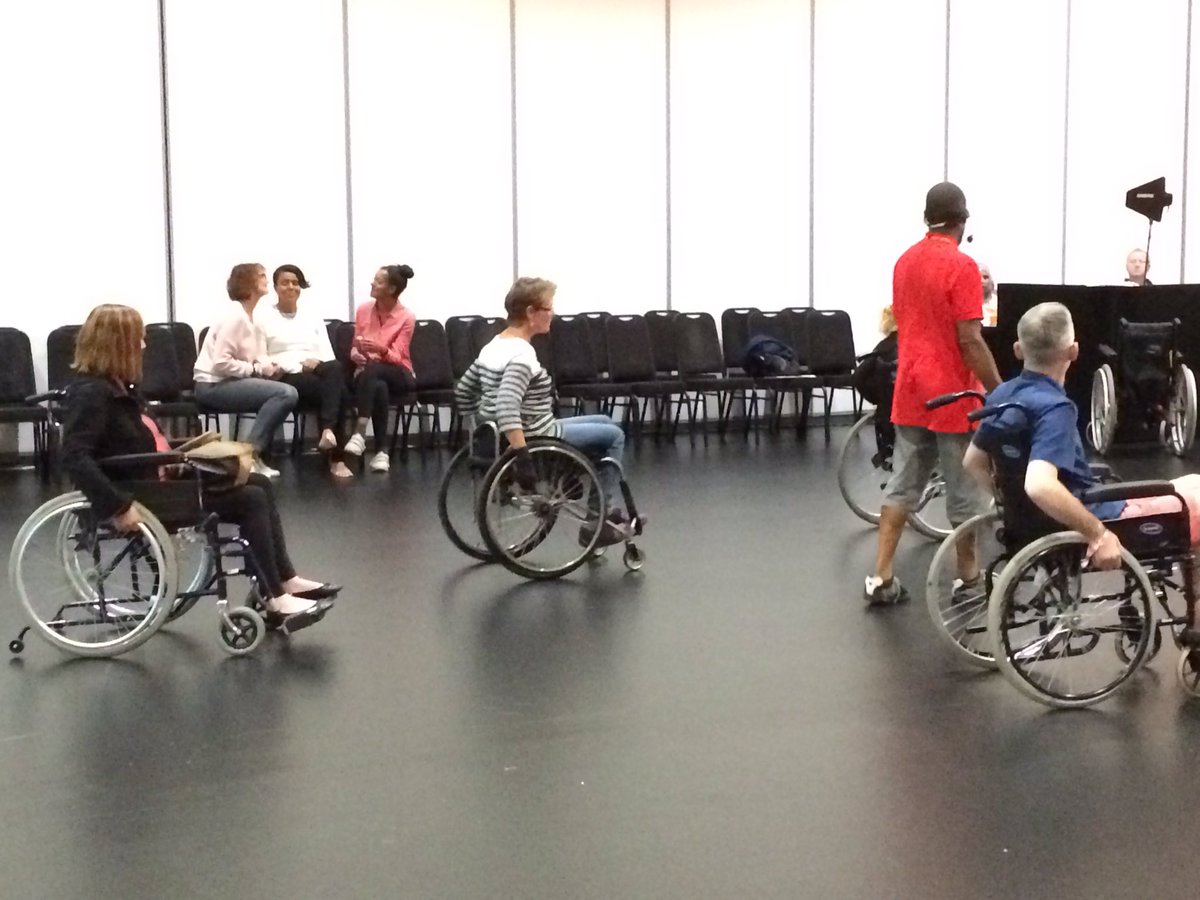 TrishnaBharadia's tweet image. #everyonecandance Wheelchair dancing taster at #MSLife2016 @mssocietyuk @WDSAUK