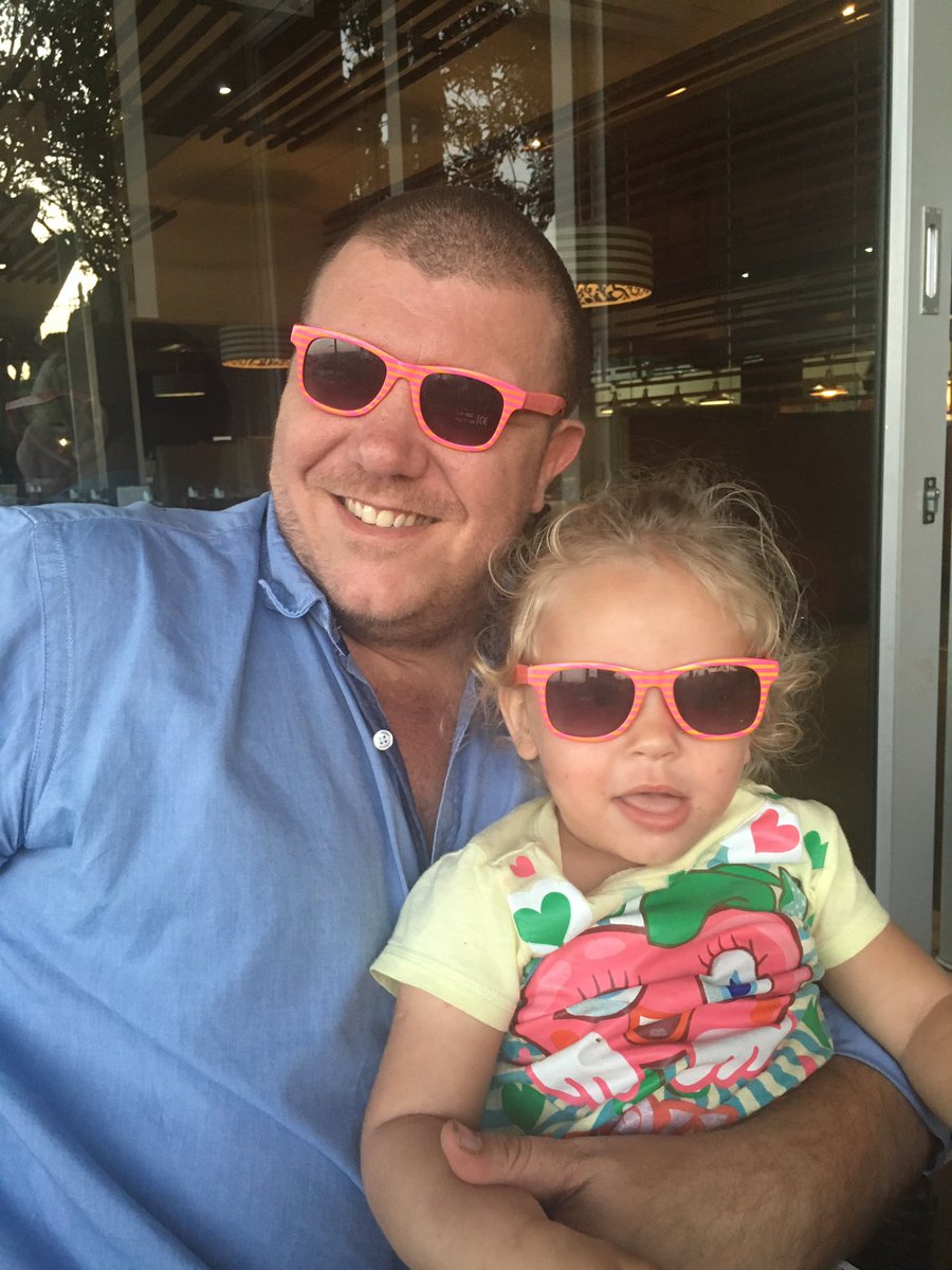 Brucewarren42's tweet photo. Ella and dad so cool!! https://t.co/Tnx1tVSTrO