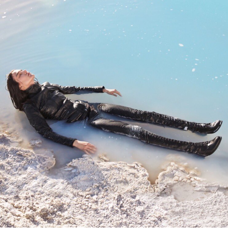 IndexCW's tweet photo. New campaign I just shot for #belstaff #iceland #amazingtime #myshot #setlife #fashion #nyfw #photography #cws https://t.co/mnGwNTpQUh