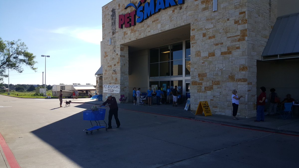 PetSmart Weatherford tweet media