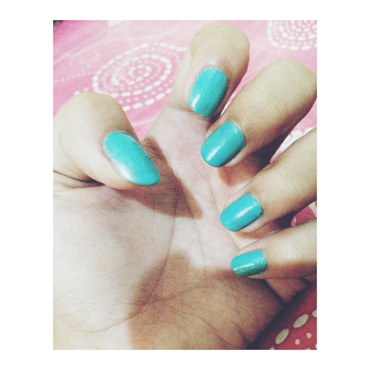 chychyakx's tweet photo. nails 💅🏻 https://t.co/P7tZEY5wh3