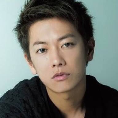佐藤健の髪型ショート短髪のセットの仕方は オーダー方法も紹介 ぶんぶんブログ