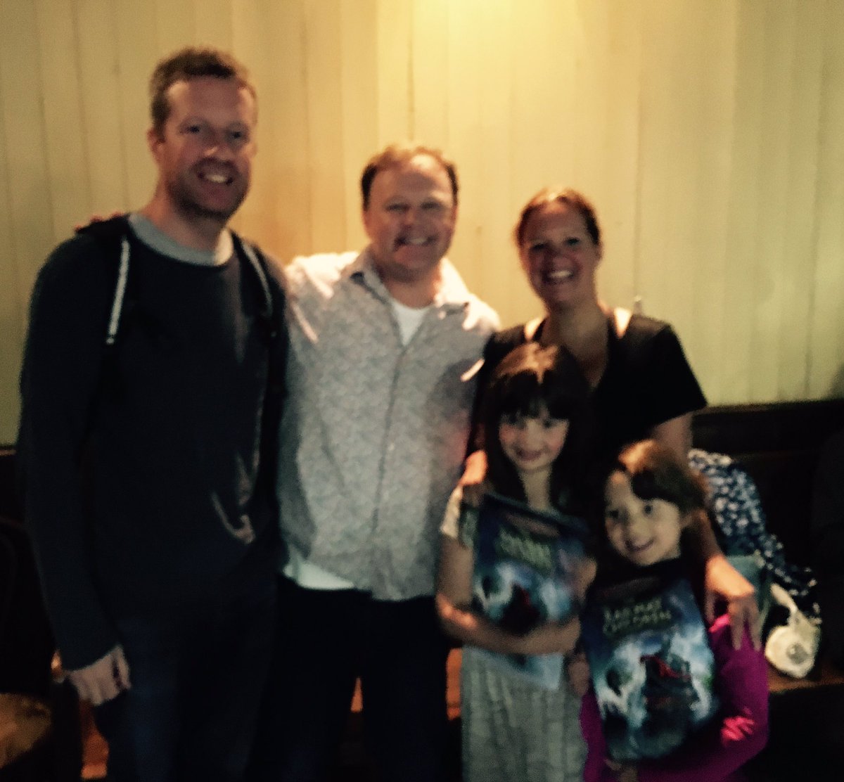 Verdict: 5 stars for The Railway Children <a href="/kxtheatre/">King's Cross Theatre</a>. And we got to meet <a href="/_JustinFletcher/">Justin Fletcher</a> after!