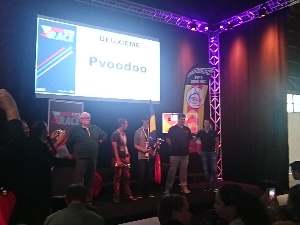 Pvoodoo arrive en 2e place du podium de la #dronesterrace #DroneExperience