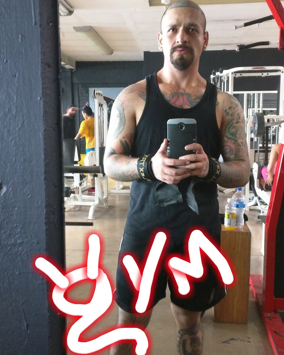 Yeyo_Stres's tweet photo. 🤘Sábado de hombro 🤘 #boywithtattoos #inked #lifestyle #gym💪 https://t.co/dcZ4FwxyJp