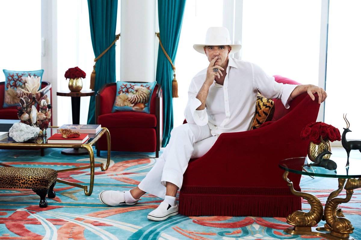 ArchDigest's tweet photo. How Alan Faena is transforming Miami—one neighborhood at a time. #Daring25 #ad @cadillac: https://t.co/L8vMlsM9vZ https://t.co/lLshqCpsXn