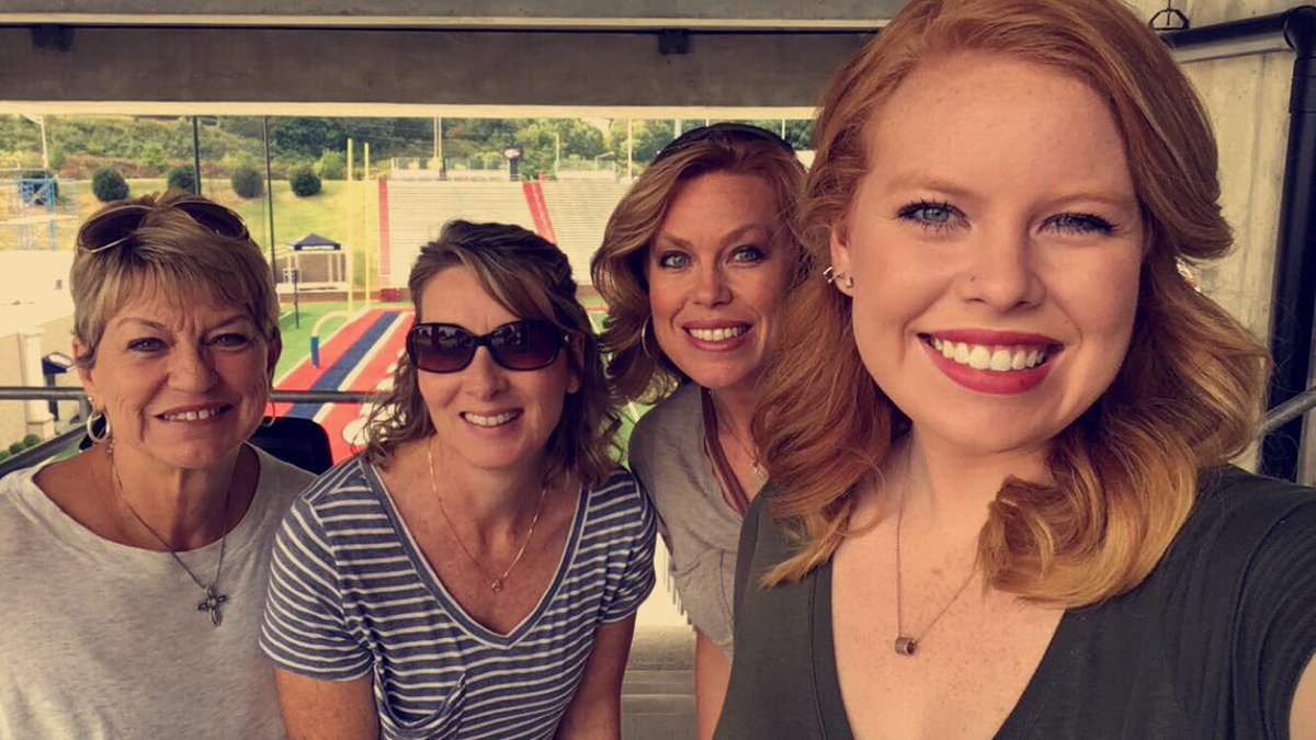 Carrie DeBord (carriedebord) Twitter